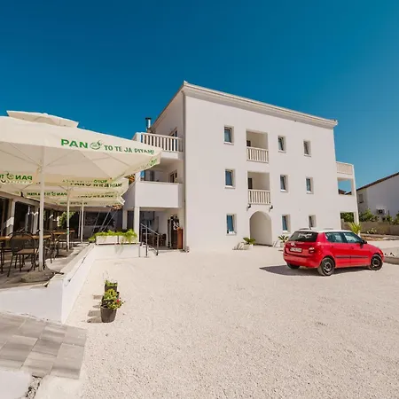 Taverna * Trogir